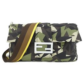 Fendi Mamma Baguette 7VA472 AD1E Sac Banane Vert