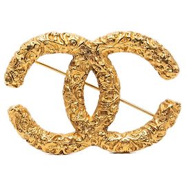 Chanel Gold CC Gold Plated Baroque Embossed Brooch Golden
