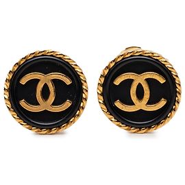 Brincos de pressão redondos Chanel Gold CC banhados a ouro e esmalte Outro