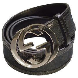 Cinto Gucci em lona monogramma GG e couro Preto