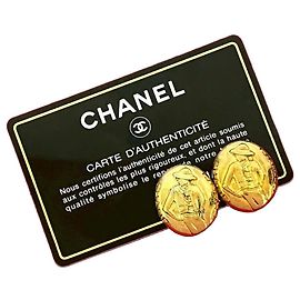 Orecchini a clip Chanel Mademoiselle Oval D'oro