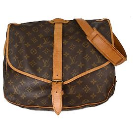 Louis Vuitton Saumur Monogram Canvas 35 Marrom