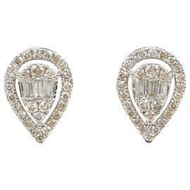 Autre Marque 18K White Gold Stud Earrings with Diamonds Golden