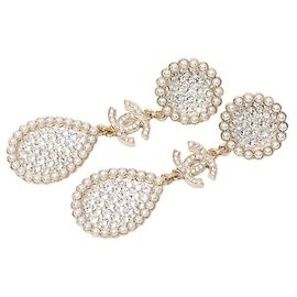 Brincos Coco Mark Chanel Dourado