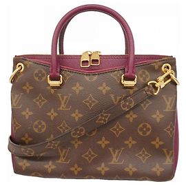Bolsa Louis Vuitton Monogram Pallas BB Marrom Bordeaux