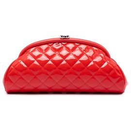 Chanel Red Quilted Patent Timeless Kiss Lock Clutch Rot