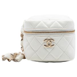 Chanel White CC gestepptes Lammleder Cube Zip Clutch mit Kette Weiß Roh