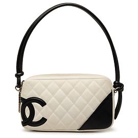 Pochette Chanel White Quilted Lambskin Cambon Ligne Branco