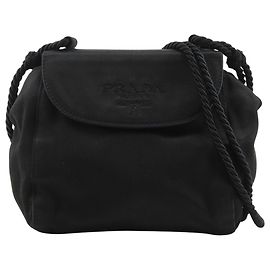 Borsa a tracolla Prada in raso nero con logo e frange Nero