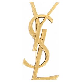 NOVA BROCHE SAINT LAURENT CASSANDRE METAL DOURADO 851079Y15007005 GOLD BROOCH Dourado
