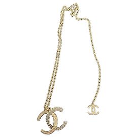 Collier Chanel CC à double pendentif doré et vert Vert olive Bijouterie dorée