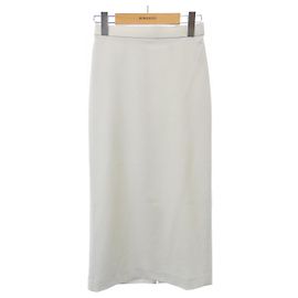 Saia Theory luxe Branco Outro