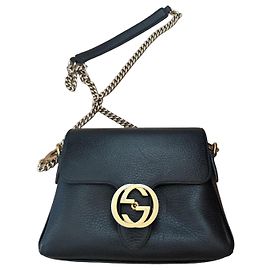 Gucci GG Marmont Borsa a spalla in pelle nera Nero