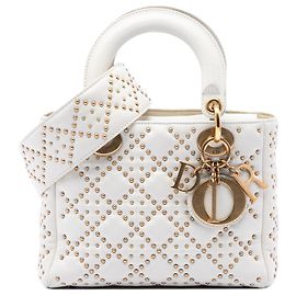 Dior Lady Dior in agnello morbido bianco con cannage e borchie Small Bianco