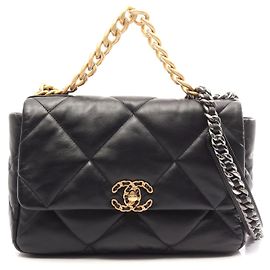 Chanel 19 Matelasse Lambskin 2WAY Shoulder Bag Black