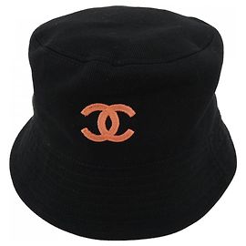 Cappello reversibile Chanel Nero