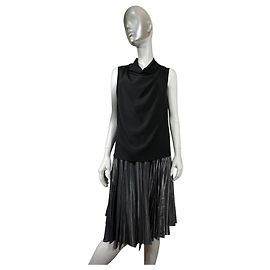 Maison Martin Margiela Maison Margiela Vestido Preto sem mangas e saia plissada Preto