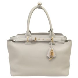 Céline NEUE CELINE CONTI MEDIUM 199873EZJ LEDERHANDTASCHE GRAU LIGHT STONE Grau