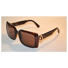 Occhiali da sole Moncler ML0244 a farfalla tartarugati Marrone