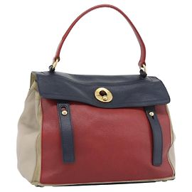 Borsa a Spalla Salvatore Ferragamo in Pelle Beige Oro Auth 187550A Beige D'oro