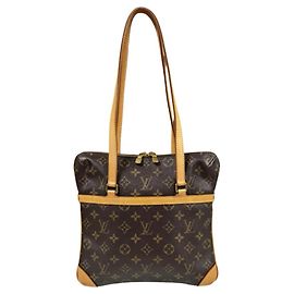 Bolsa de Ombro Louis Vuitton Coussin GM Monogram Marrom