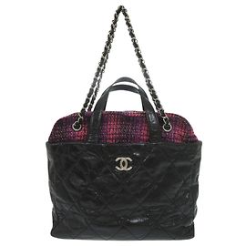 Borsa Chanel Matelassé Coco Mark Nero Rosa