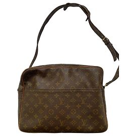 Sac bandoulière Louis Vuitton Nile Monogram Marron