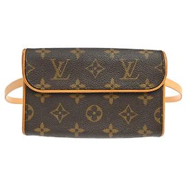 Louis Vuitton Florentine Waist Monogram Canvas medium Castaño