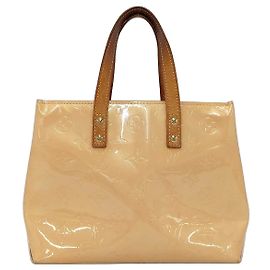 Louis Vuitton Reade Monogram Vernis PM Beige
