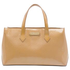 Louis Vuitton Beige Monogram Vernis Wilshire PM Bege