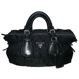 Borsa Prada Tessuto Gaufre Nero