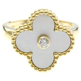 Van Cleef & Arpels Vintage Alhambra in oro giallo 18K con madreperla e diamante D'oro