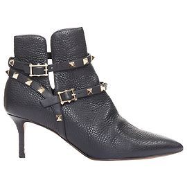 Valentino Garavani Valentino textured calfskin studded ankle boots Black