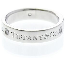 Tiffany & Co. Classic Wedding Band 3 Diamonds Platinum and diamonds Silvery