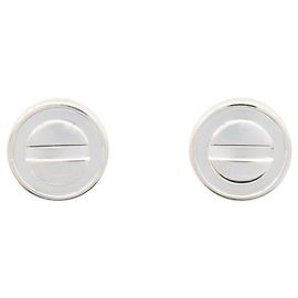 Orecchini Cartier Love in oro bianco 18K D'oro