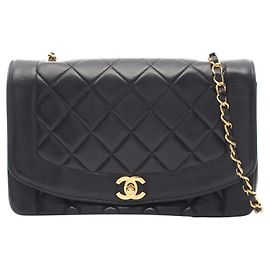 Borsa a Spalla Chanel Matelassé Diana Flap Nero