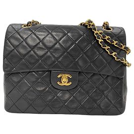 Chanel Vintage Classic Flap Quilted Lambskin Noir