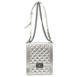 Bolsa de Alça Chanel Boy Line AS0130 Prata