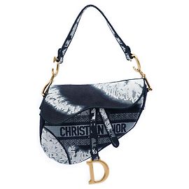 Sac Saddle en toile bleue brodée avec effet tie dye Dior Bleu Bleu Marine
