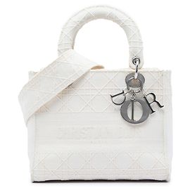 Dior Cannage Lady D Lite en toile brodée blanc Medium Blanc Écru
