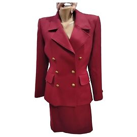 Elegante traje de lana Variation Yves Saint Laurent – Hecho en Francia Burdeos