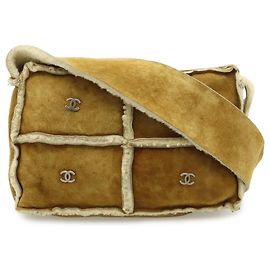 Bolsa de Ombro Chanel Coco Mark Brown Marrom