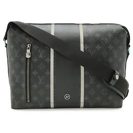 Borsa a spalla Louis Vuitton Monogram Eclipse Apollo MM Altro