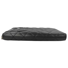 Chanel Cambon Zip Around gestepptes Lammleder Long Schwarz