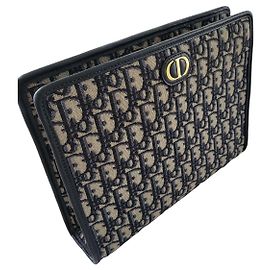 Dior Beige Bleu foncé