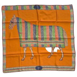Bufanda de seda Hermès 'Favori du Faubourg' Roja Azul Verde Naranja