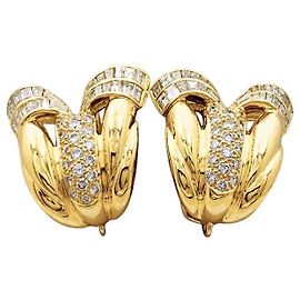 Autre Marque Orecchini "Tulipano" in oro giallo e diamanti. Altro