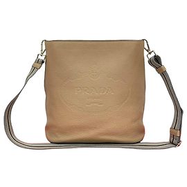 Bolsa de ombro de couro Prada Bege