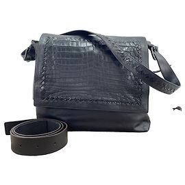 Borsa a tracolla in pelle goffrata Bottega Veneta Nero