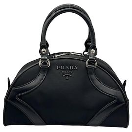 Borsa Bowler Prada in nylon e pelle nera Nero
